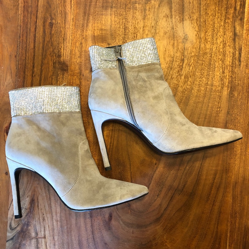 Stuart Weitzman  heels